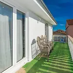 Apartment In Podlug With Balcony And Garden