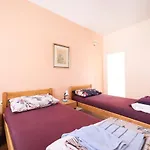 Two Bedroom Apartment In City Center Igor