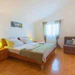 Apartments Mario