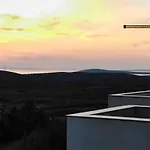 Sunshine Apartment