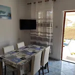 Apartments Mara