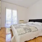 L&L Holiday Apartment
