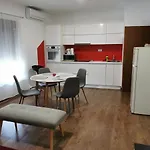Apartmani I Kamp Turanj-Samuga