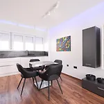 Apartment Larga