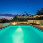 Holiday Home With Swimming Pool Villa Camellia