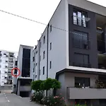 Apartment Johnny With Private Parking