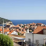 Apartment Gallery - View Of The Old Town & Free Parking