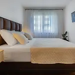 Diamond Two Bedroom Apartment