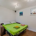 S2 - Modern Studio Just 50M From The Beach