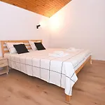 Apartment By The Sea Renata In Punta Skala