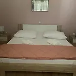 Apartment Cherti