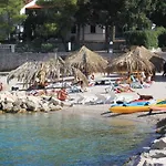 Apartments With A Parking Space Lumbarda, Korcula - 4471