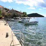 Apartments By The Sea Brna, Korcula - 4425