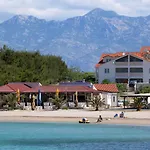 Apartments By The Sea Povljana, Pag - 16704