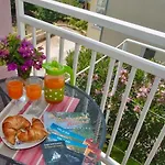 Apartments Leona