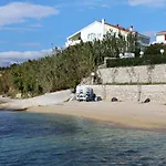 Apartments By The Sea Rtina - Miletici, Zadar - 3752