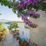 Apartment Lumbarda 4446B