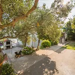 Apartment Lumbarda 4446B