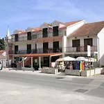 Apartment Orebic 4494D