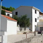 Apartments By The Sea Karbuni, Korcula - 4465