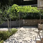 Apartments By The Sea Cove Vela Prapratna
