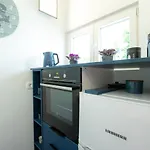 Apartment Laurel
