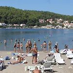 Apartments By The Sea Korcula - 549
