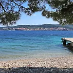 Family Friendly Apartments With A Swimming Pool Kuciste - Perna, Peljesac - 10143