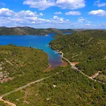 Secluded Holiday House Cove Jaz - Telascica, Dugi Otok - 8176