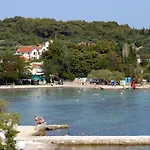 Apartments By The Sea Preko, Ugljan - 8292