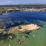 Apartments By The Sea Posedarje, Novigrad - 6190