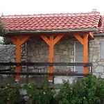Secluded Fisherman'S Cottage Cove Matuskovica, Pasman - 11343