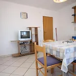 Apartment Tkon 8377A