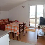 Apartment Kukljica 8478a