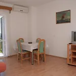 Apartment Orebic 4494D