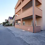 Apartments With A Parking Space Zadar - 13550