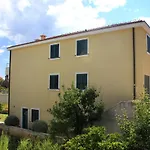 Apartment Orebic 10097A