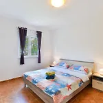 Apartment Vrsi 15944A