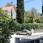 Apartment Trpanj 10121A