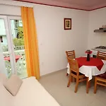 Apartment Slano 3183C