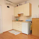 Apartment Mlini 8970B