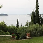 Apartment Mlini 8970B