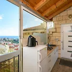 Sunny Rooms