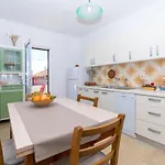 Apartments By The Sea Preko, Ugljan - 14917