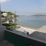 Apartment In Lumbarda With Sea Views, Terrace, Air Conditioning, Wifi 869-1 869-3