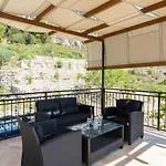 Holiday Villa Natura