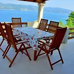 Holiday Home Flora By Interhome