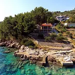 Holiday Home Dalmatia Sokolic