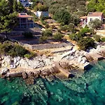 Holiday Home Dalmatia Sokolic