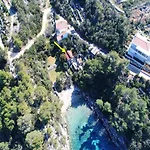 Holiday House Danica